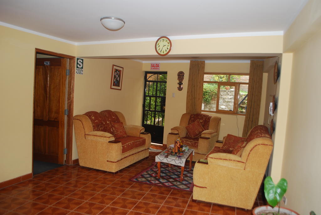 Morales Guest House Huaraz  Zewnętrze zdjęcie