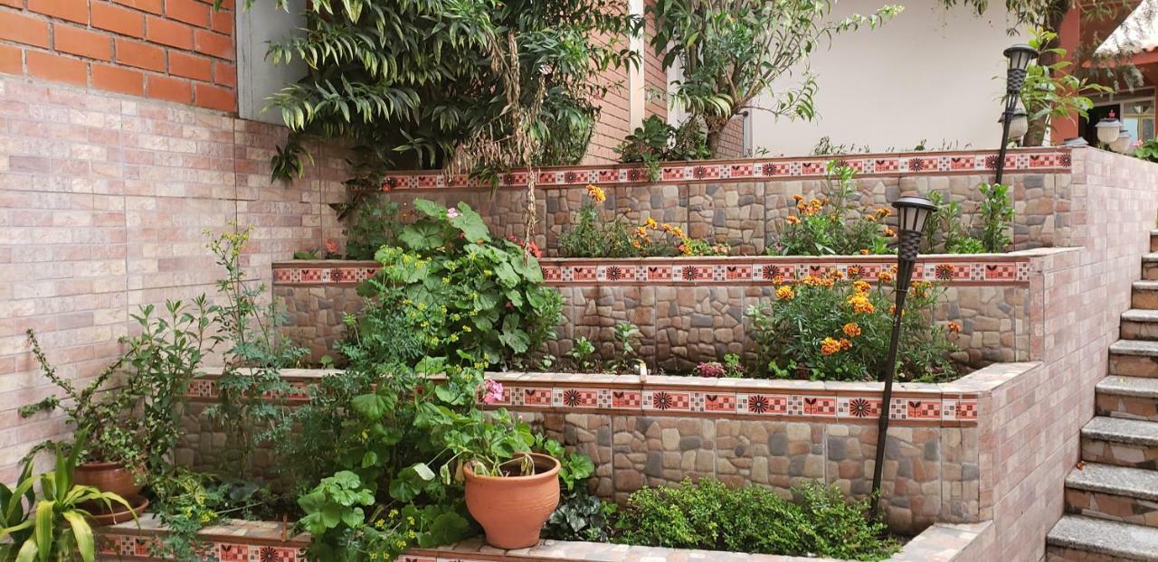 Morales Guest House Huaraz  Zewnętrze zdjęcie