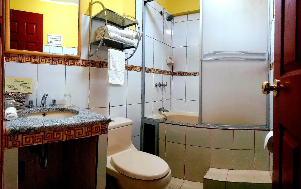 Morales Guest House Huaraz  Zewnętrze zdjęcie